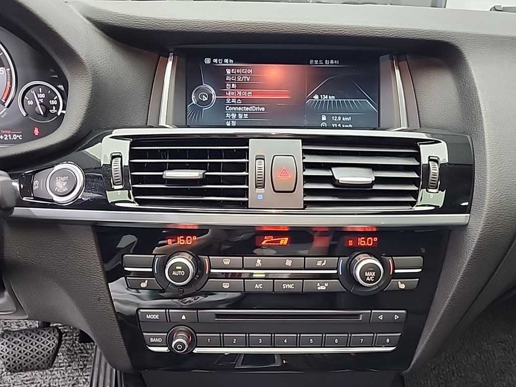BMW X4 - Vista 10