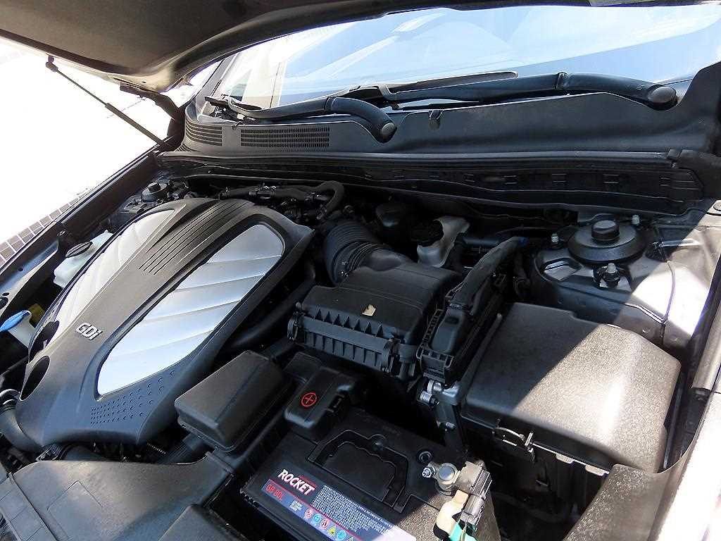 HYUNDAI Grandeur 2014 Negro - Importación desde Corea - HF Imports Iquique - Foto 19