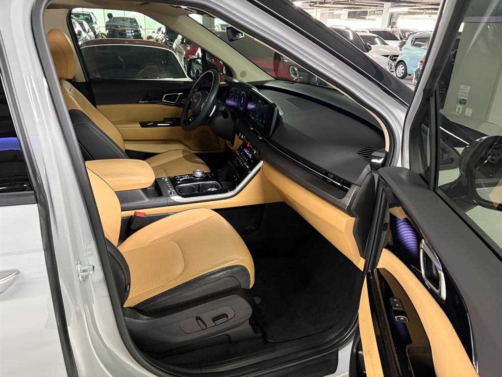 KIA Carnival 2023 Gris - Importación desde Corea - HF Imports Iquique - Foto 14