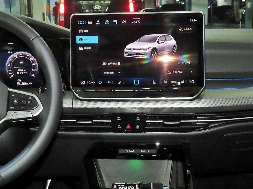 Volkswagen Golf - Vista 11
