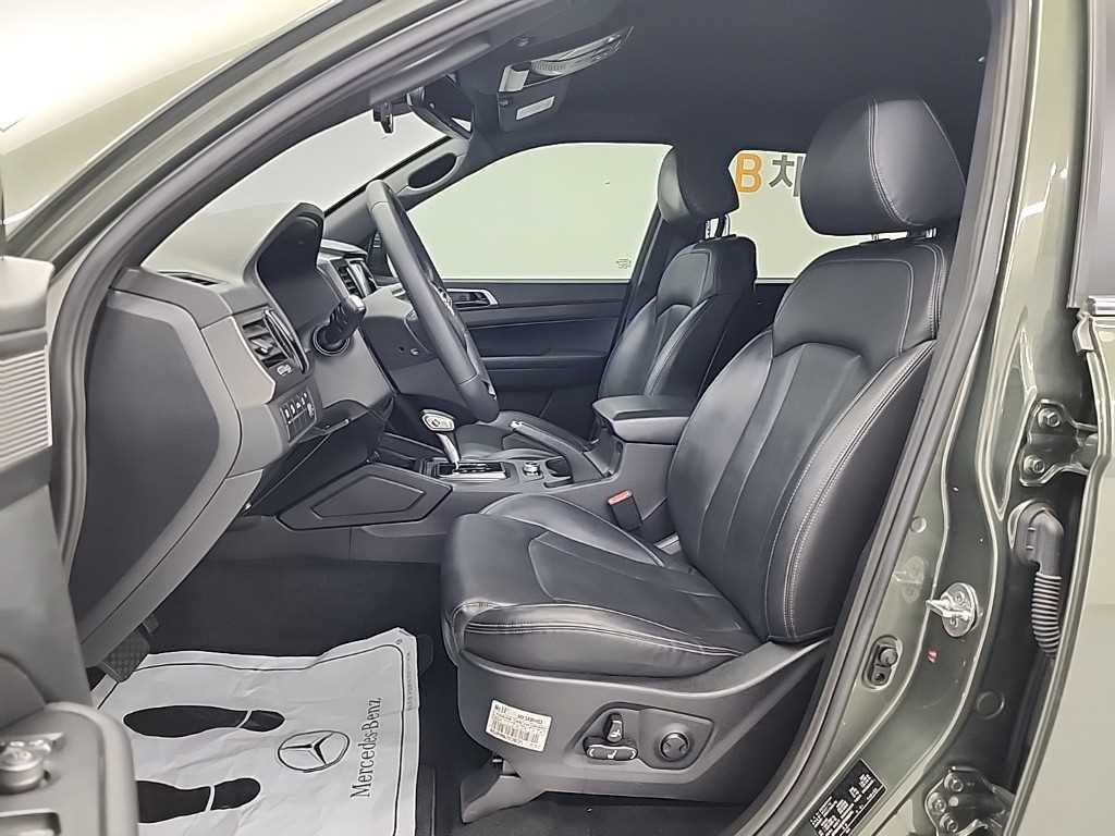 Ssangyong Rexton - Vista 11