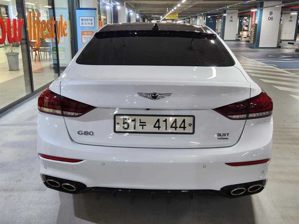 Genesis G80 - Vista 5
