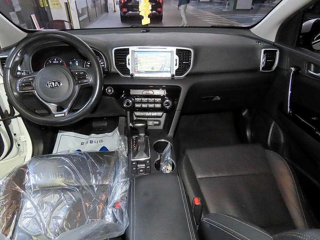 KIA Sportage - Vista 10