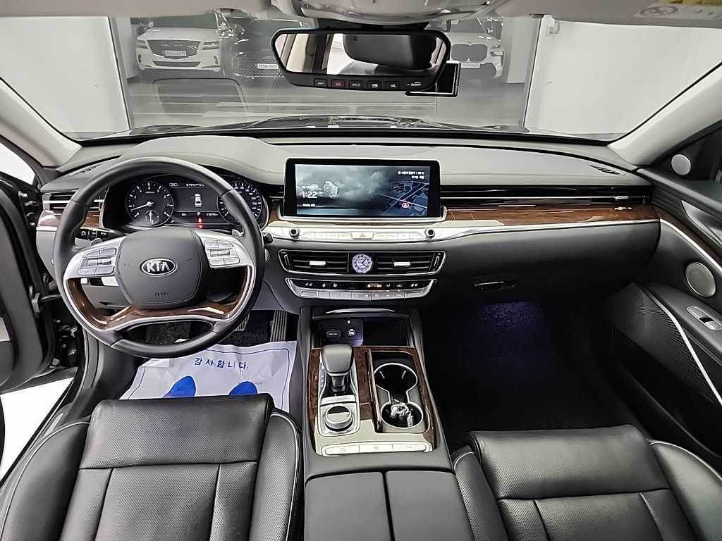 KIA K9 - Vista 7