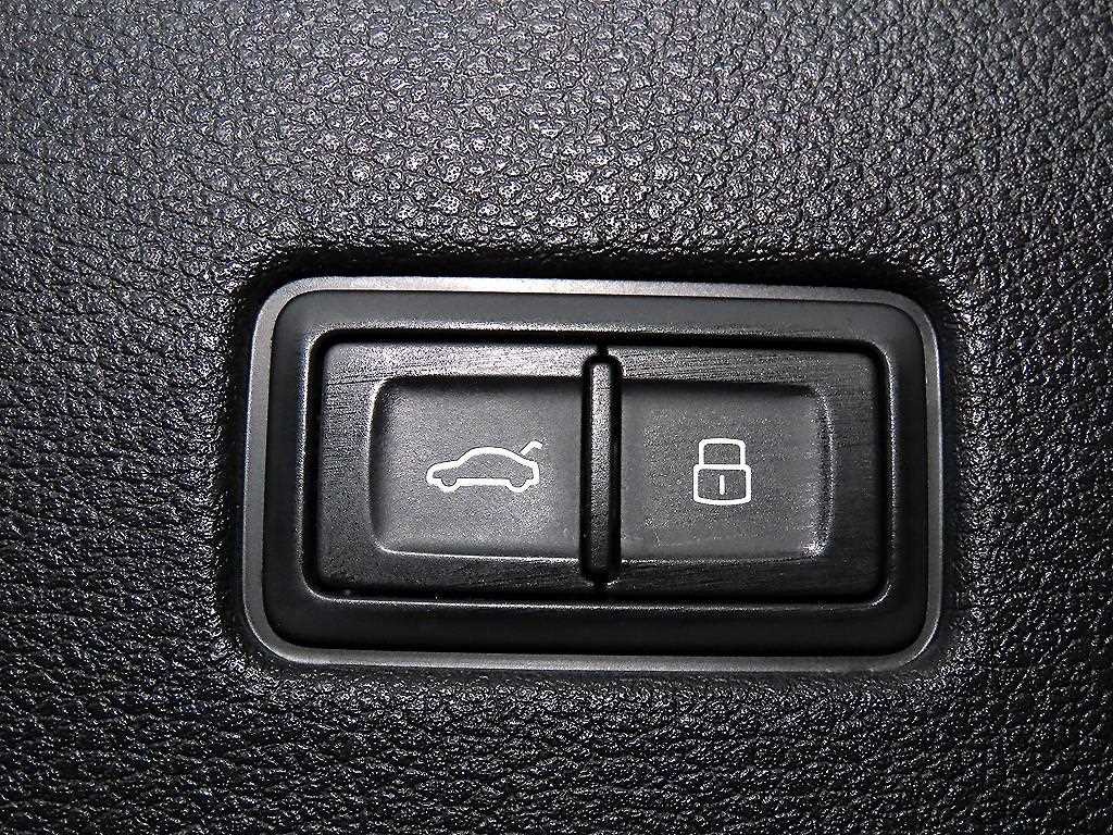 Audi Q8 2023 Blanco - Importación desde Corea - HF Imports Iquique - Foto 15
