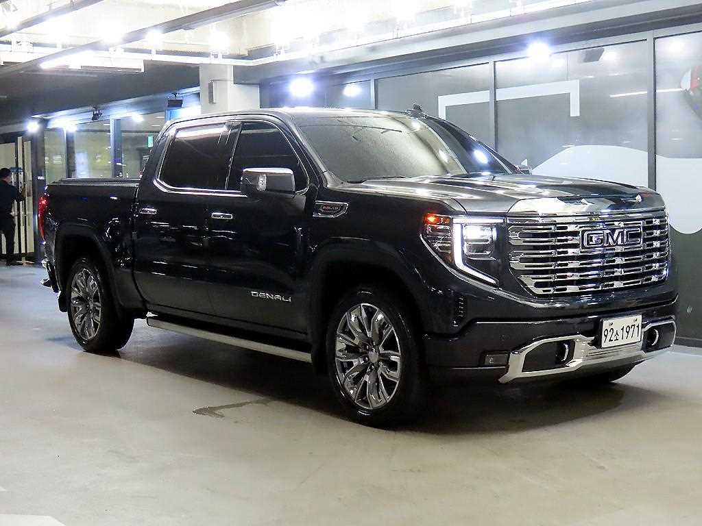 GMC Sierra