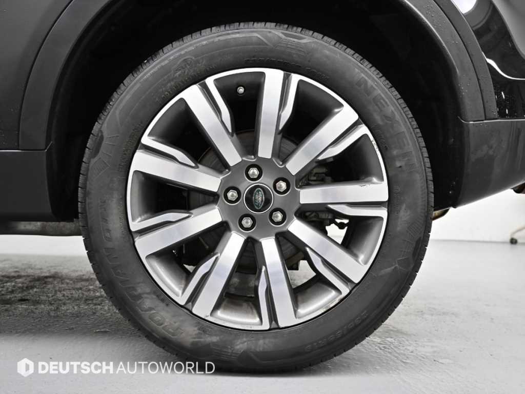 Land Rover Discovery Sports - Vista 5