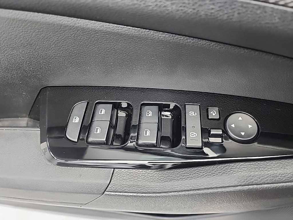 KIA Sportage 2023 Plateado - Importación desde Corea - HF Imports Iquique - Foto 17