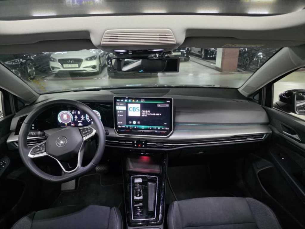 Volkswagen Golf - Vista 7