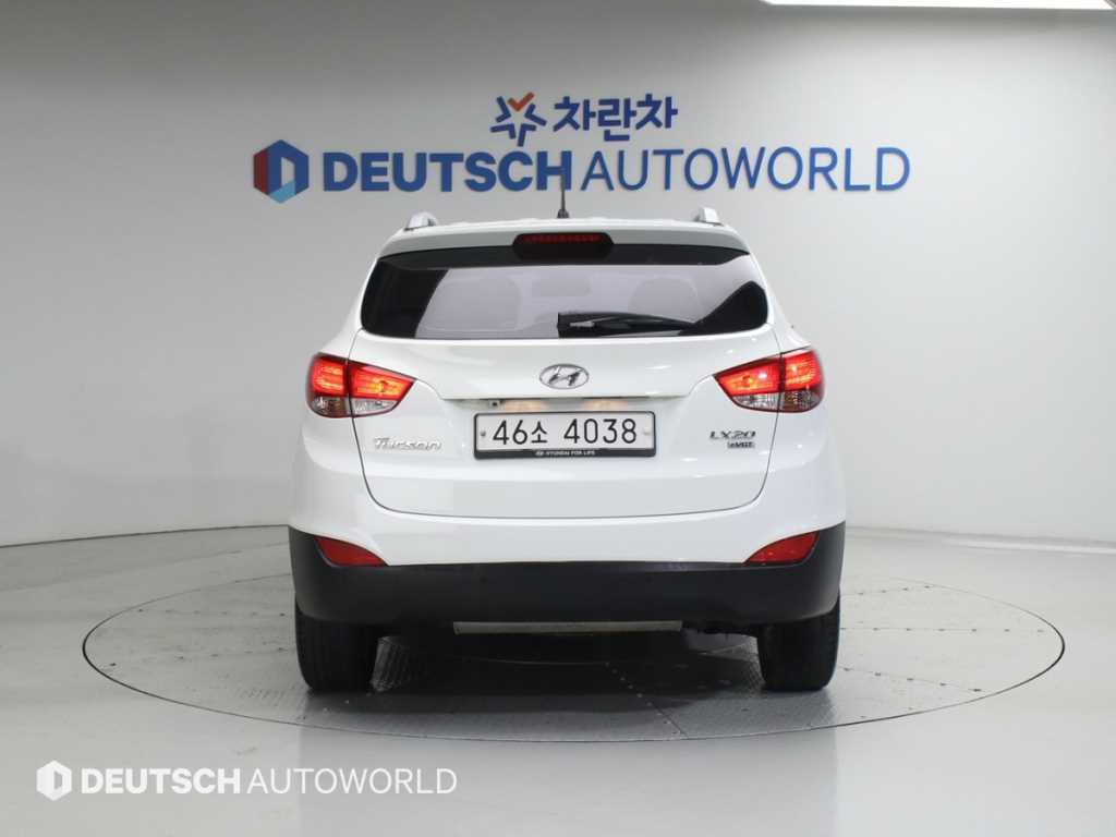 HYUNDAI Tucson - Vista 4