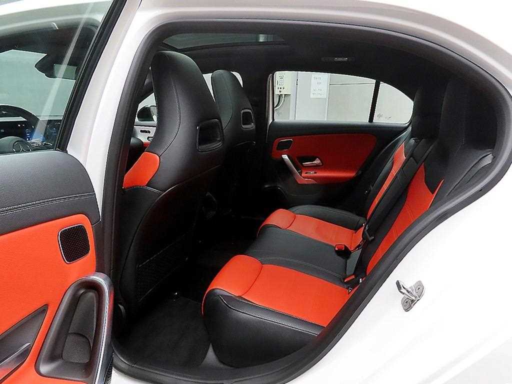 Mercedes Benz A Class - Vista 6