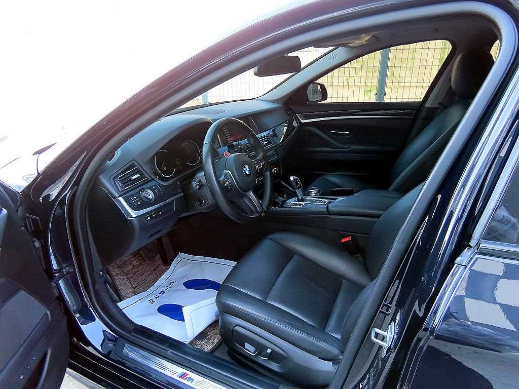 BMW 5 Series - Vista 5