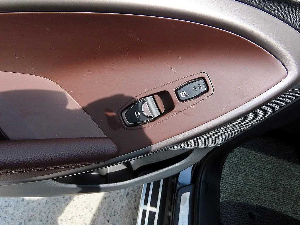 HYUNDAI Santa Fe 2018 Negro - Importación desde Corea - HF Imports Iquique - Foto 16