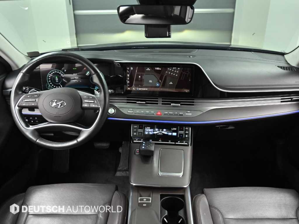 HYUNDAI Grandeur - Vista 7