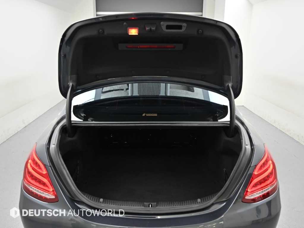 Mercedes Benz C Class 2016 Gris - Importación desde Corea - HF Imports Iquique - Foto 19