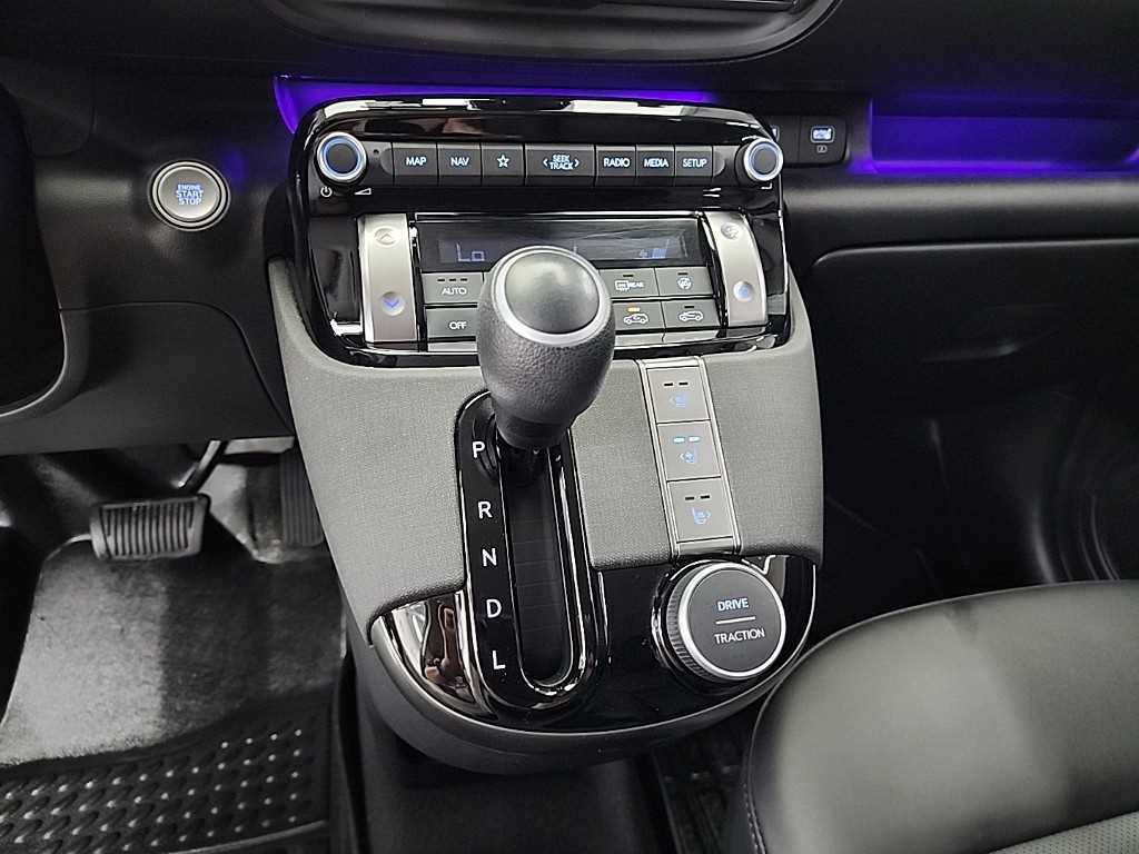 HYUNDAI Casper - Vista 8