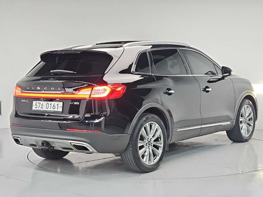 Lincoln MKX - Vista 4