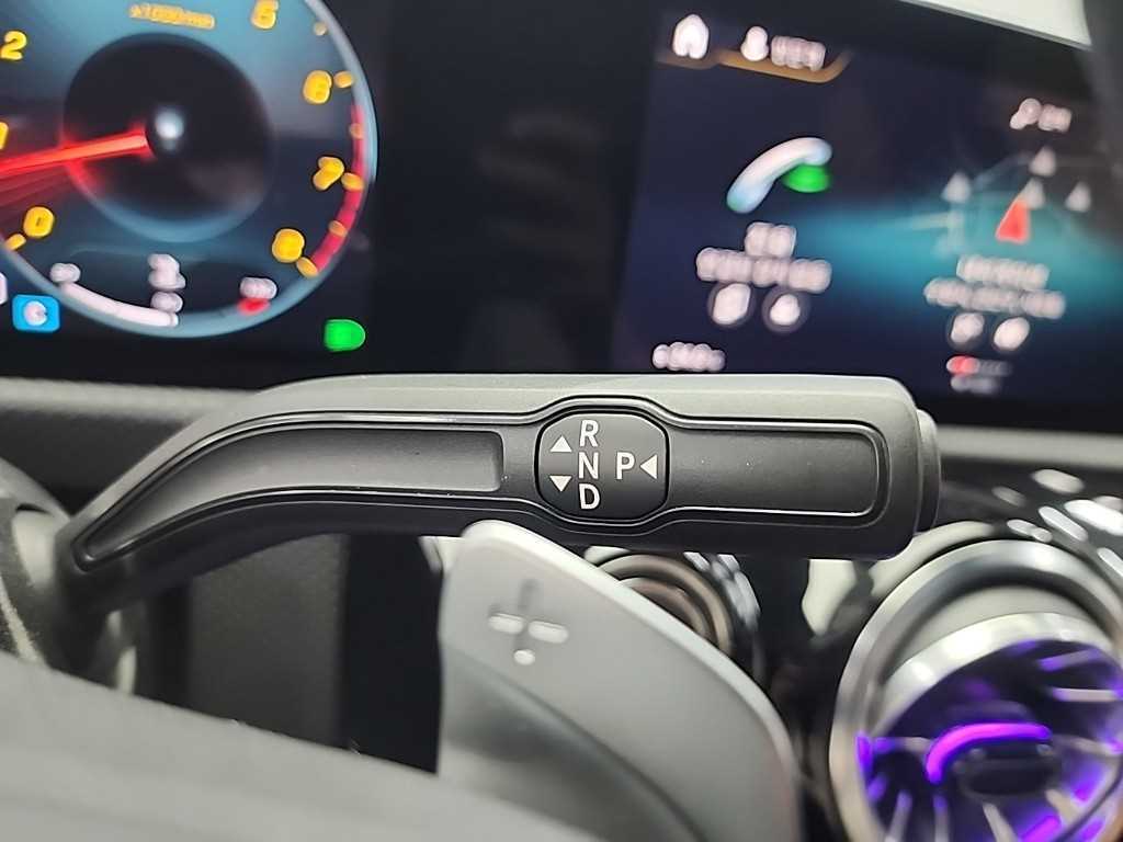 Mercedes Benz CLA Class - Vista 8