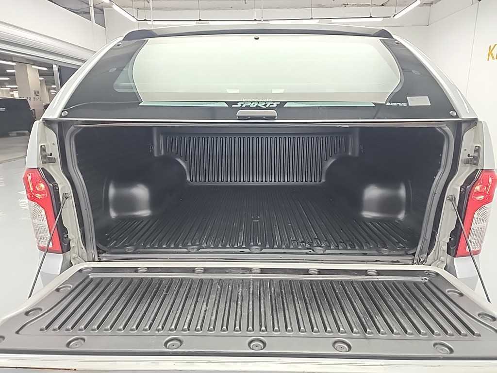 Ssangyong Korando 2012 Blanco - Importación desde Corea - HF Imports Iquique - Foto 17