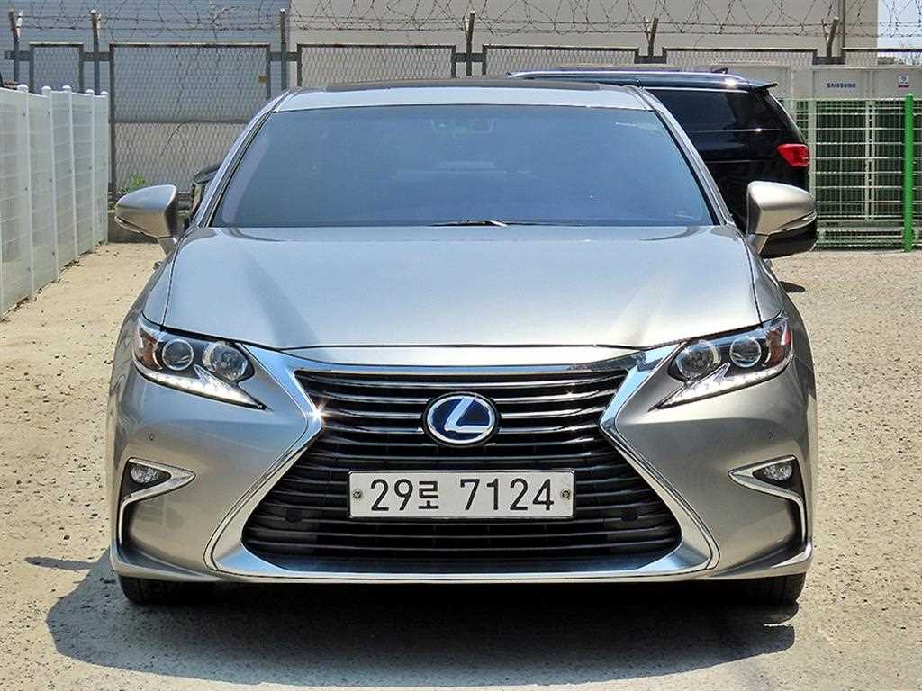Lexus ES 2017 Gris - Importación desde Corea - HF Imports Iquique - Foto 1