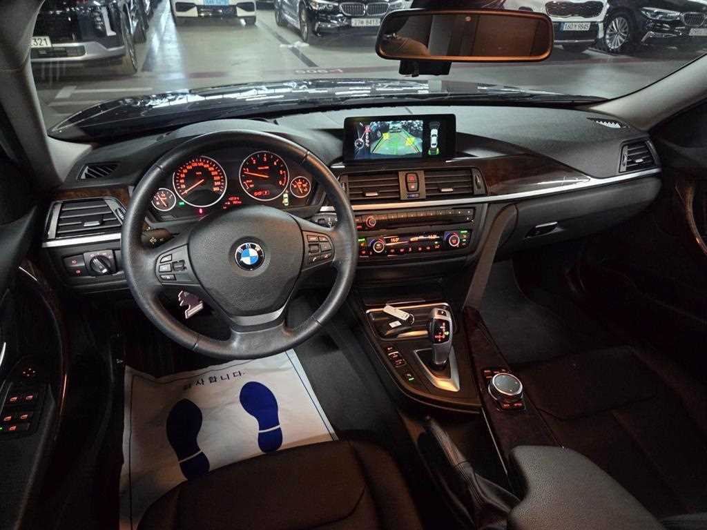 BMW 3 series 2015 Azul - Importación desde Corea - HF Imports Iquique - Foto 19