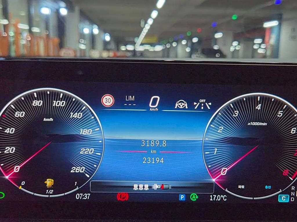 Mercedes Benz CLA Class - Vista 9