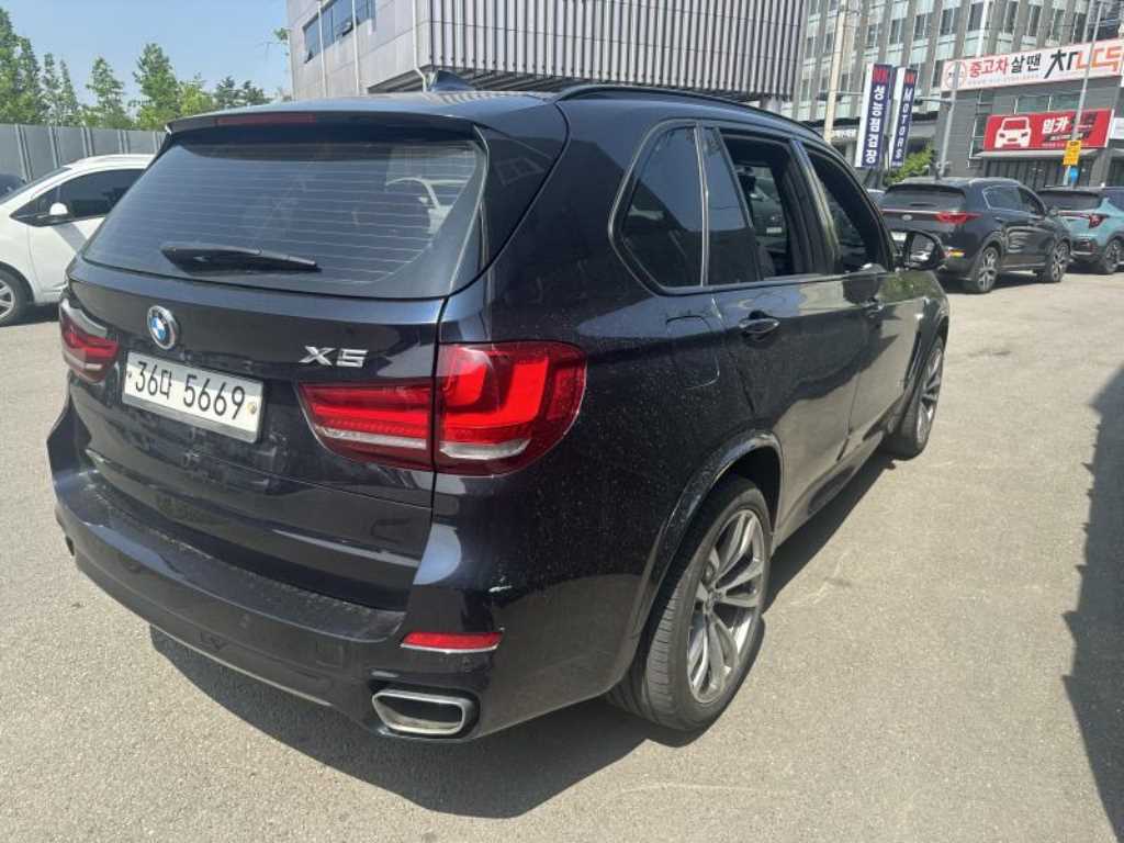 BMW X5 - Vista 5