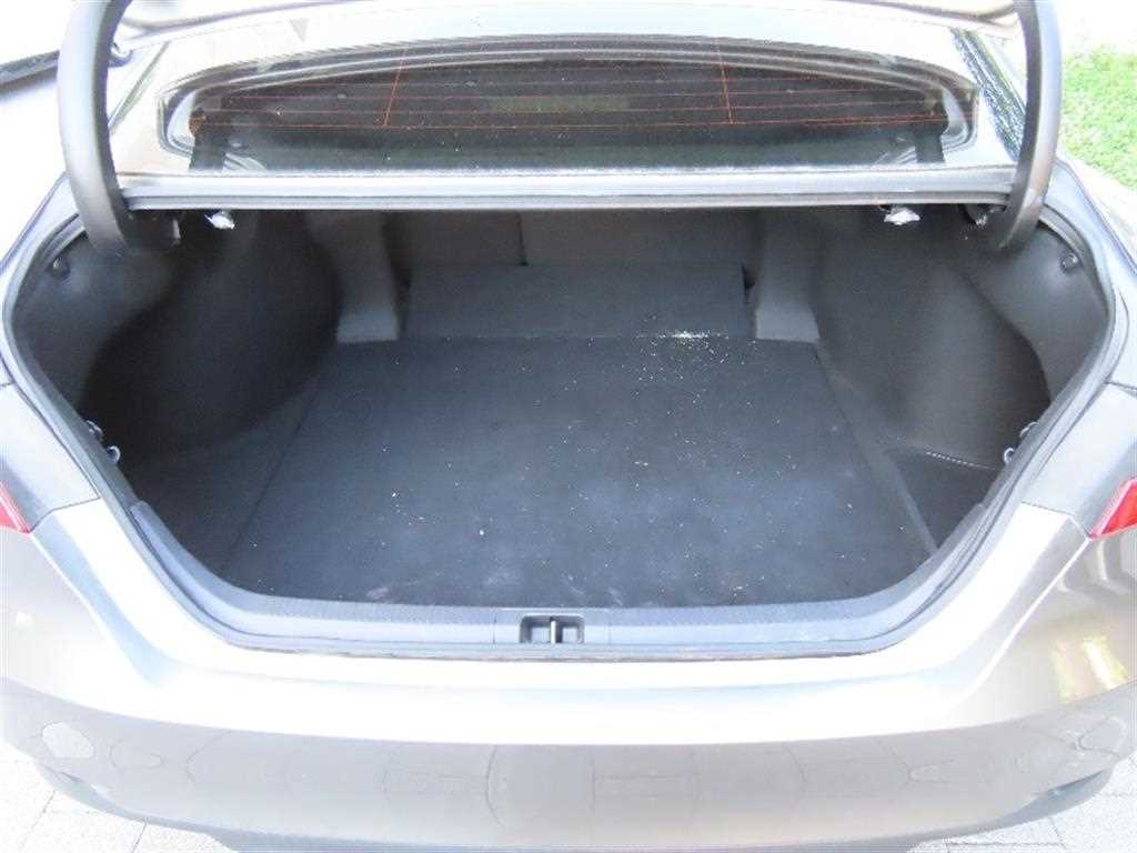 Toyota Camry 2023 Gris - Importación desde Corea - HF Imports Iquique - Foto 18