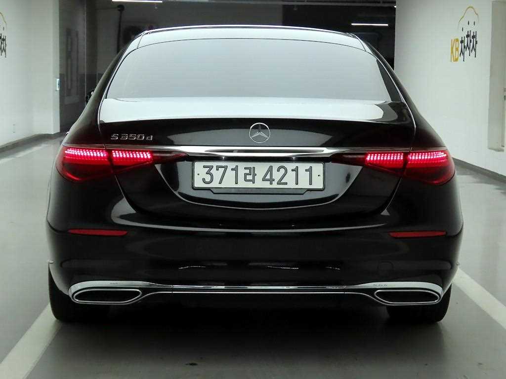 Mercedes Benz S Class - Vista 3