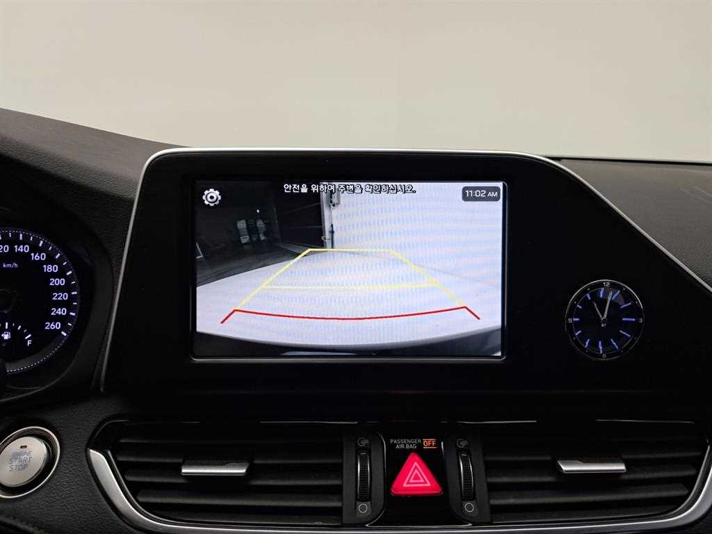 HYUNDAI Grandeur - Vista 10
