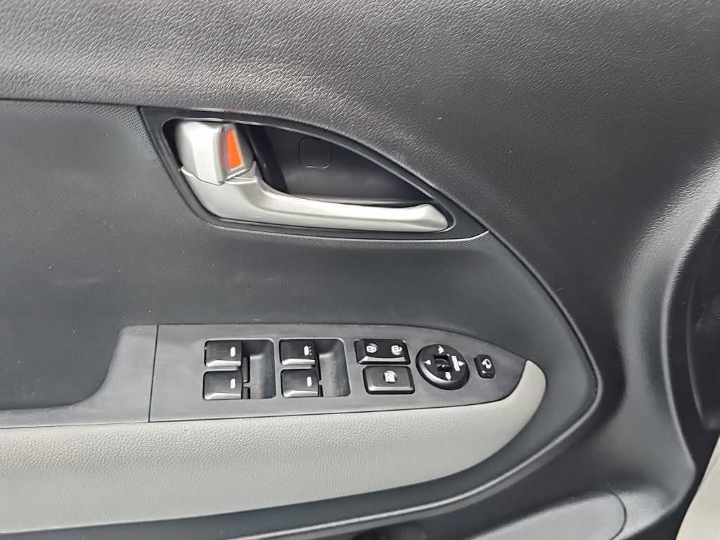 KIA Ray 2023 Blanco - Importación desde Corea - HF Imports Iquique - Foto 14