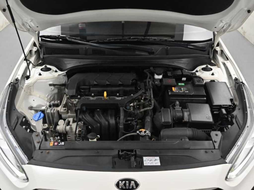 KIA K3 - Vista 6