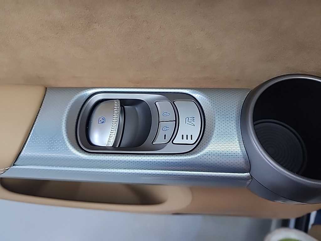 Genesis GV60 2022 - Importación desde Corea - HF Imports Iquique - Foto 15