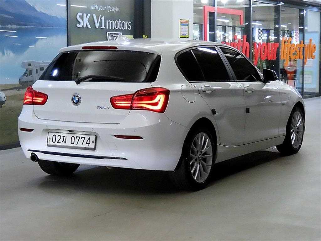 BMW 1 series - Vista 4
