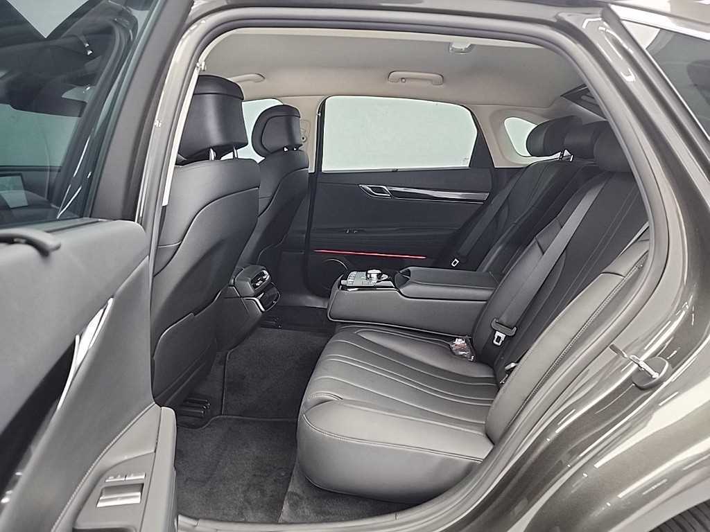 Genesis G80 - Vista 12