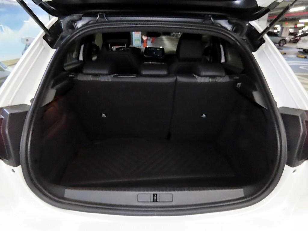 Peugeot 208 2022 - Importación desde Corea - HF Imports Iquique - Foto 17