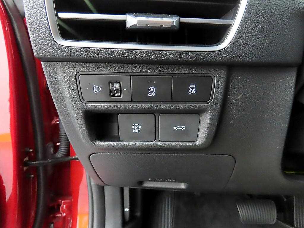 HYUNDAI Sonata - Vista 12
