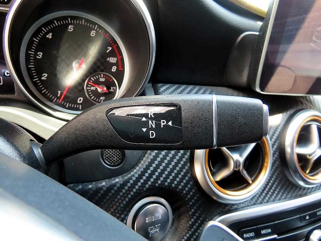 Mercedes Benz A Class - Vista 10