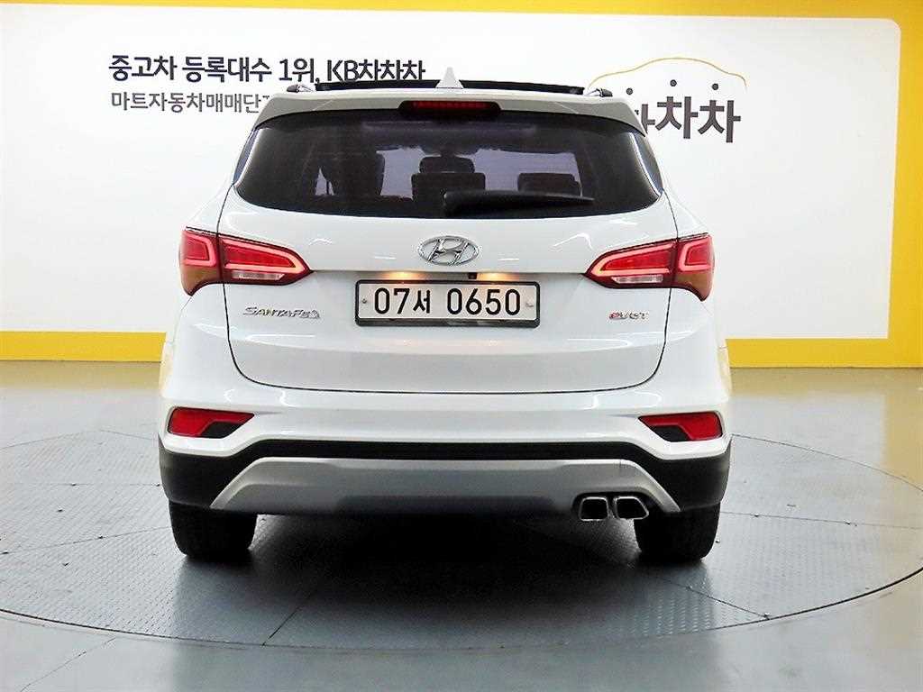 HYUNDAI Santa Fe - Vista 3