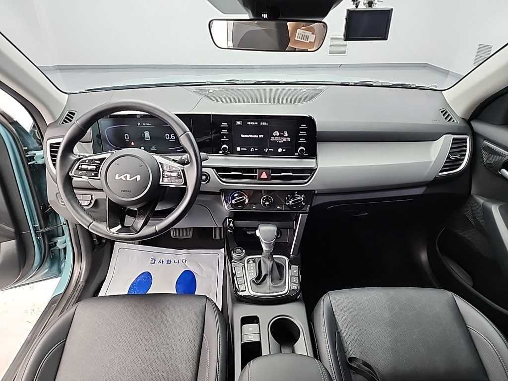 KIA Seltos - Vista 7