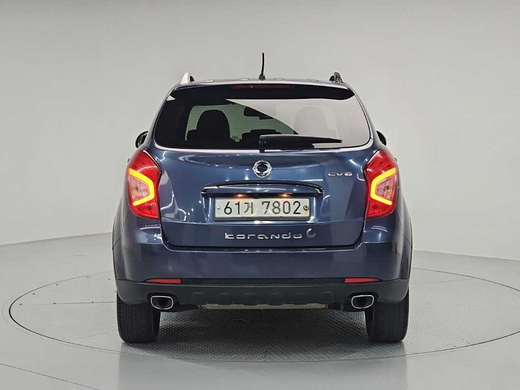 Ssangyong Korando - Vista 3