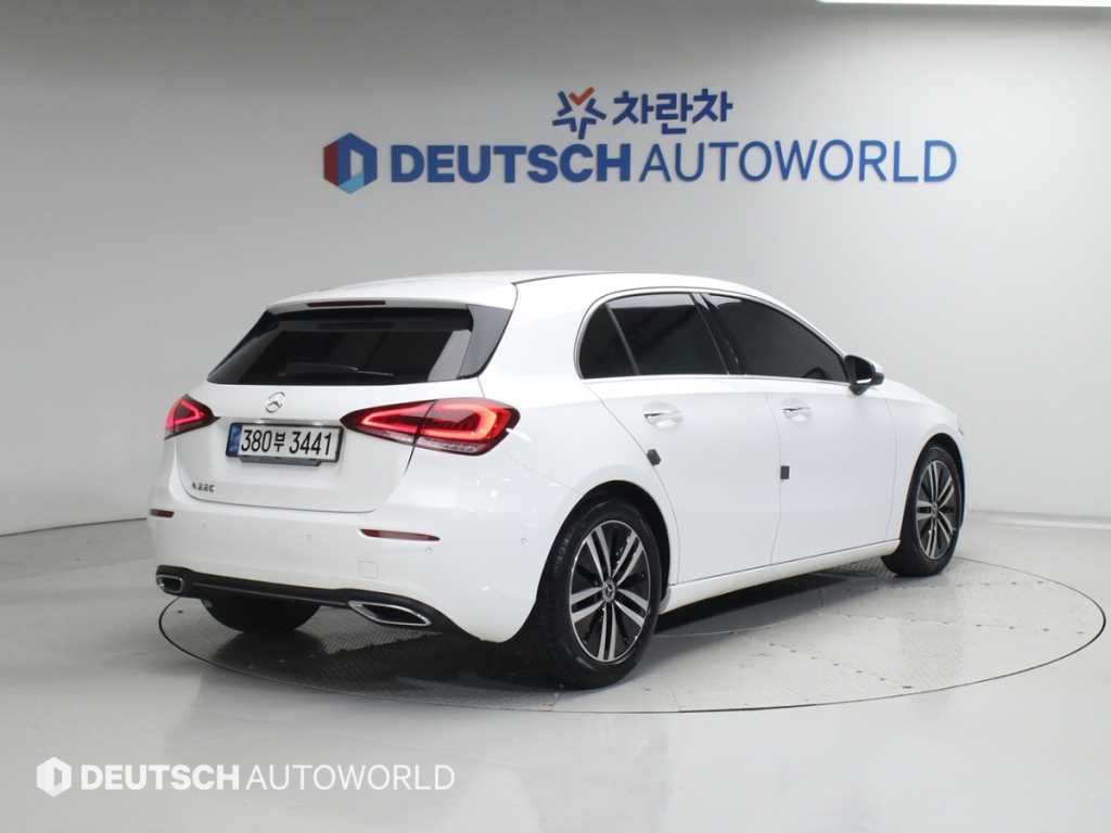 Mercedes Benz A Class - Vista 2