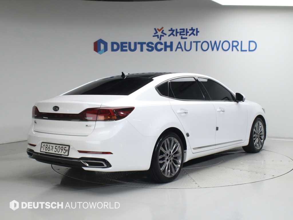 KIA K7 - Vista 2