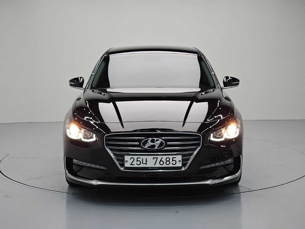 HYUNDAI Grandeur - Vista 2