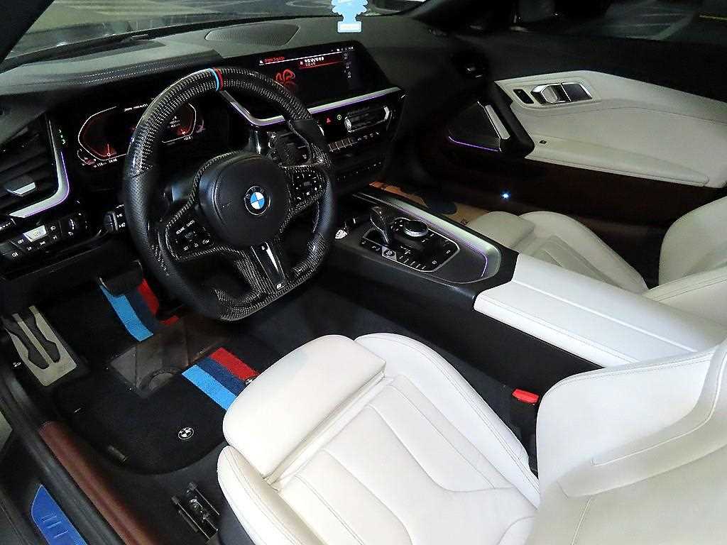 BMW Z4 - Vista 10