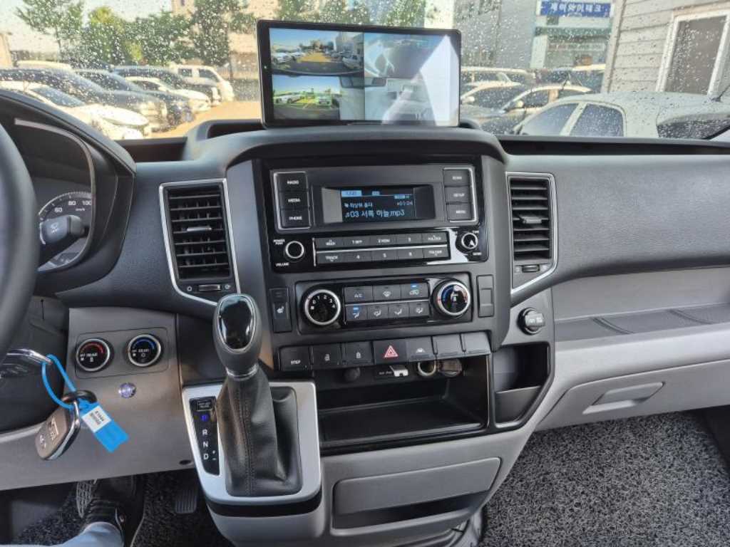HYUNDAI Solati 2025 - Importación desde Corea - HF Imports Iquique - Foto 13