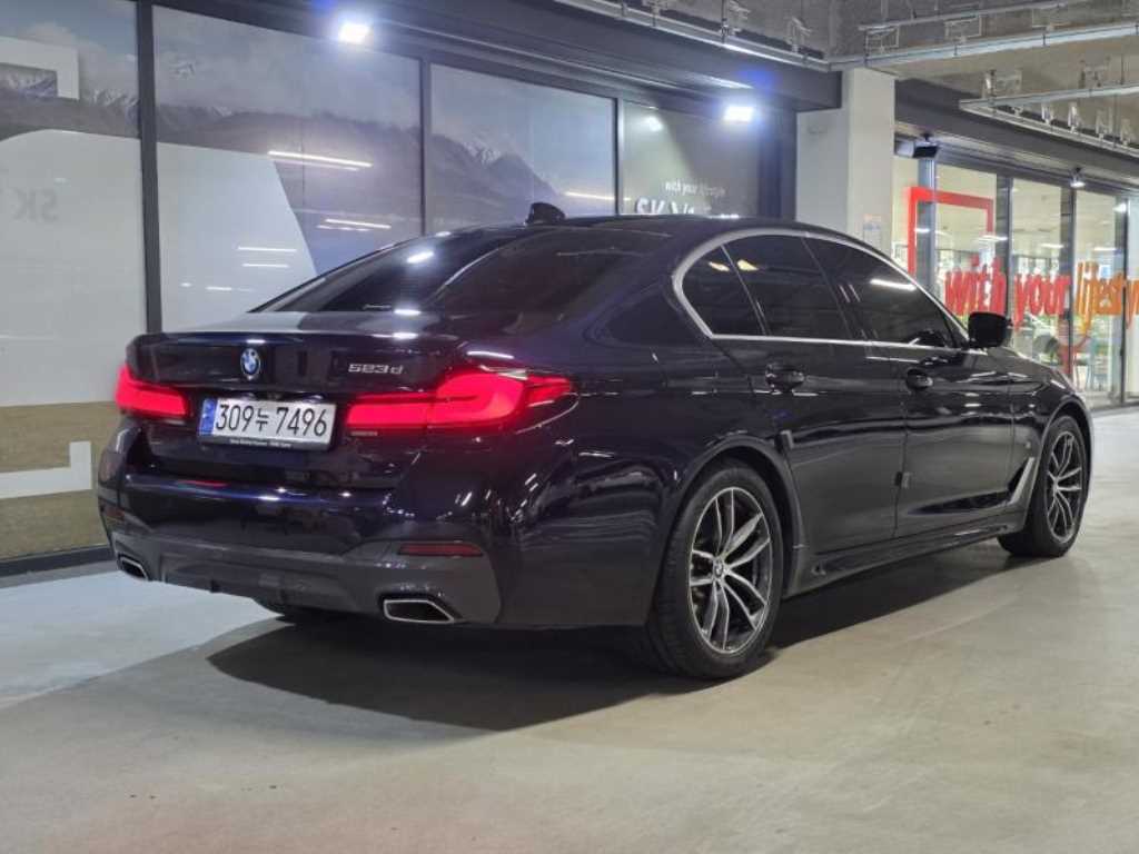 BMW 5 Series - Vista 3