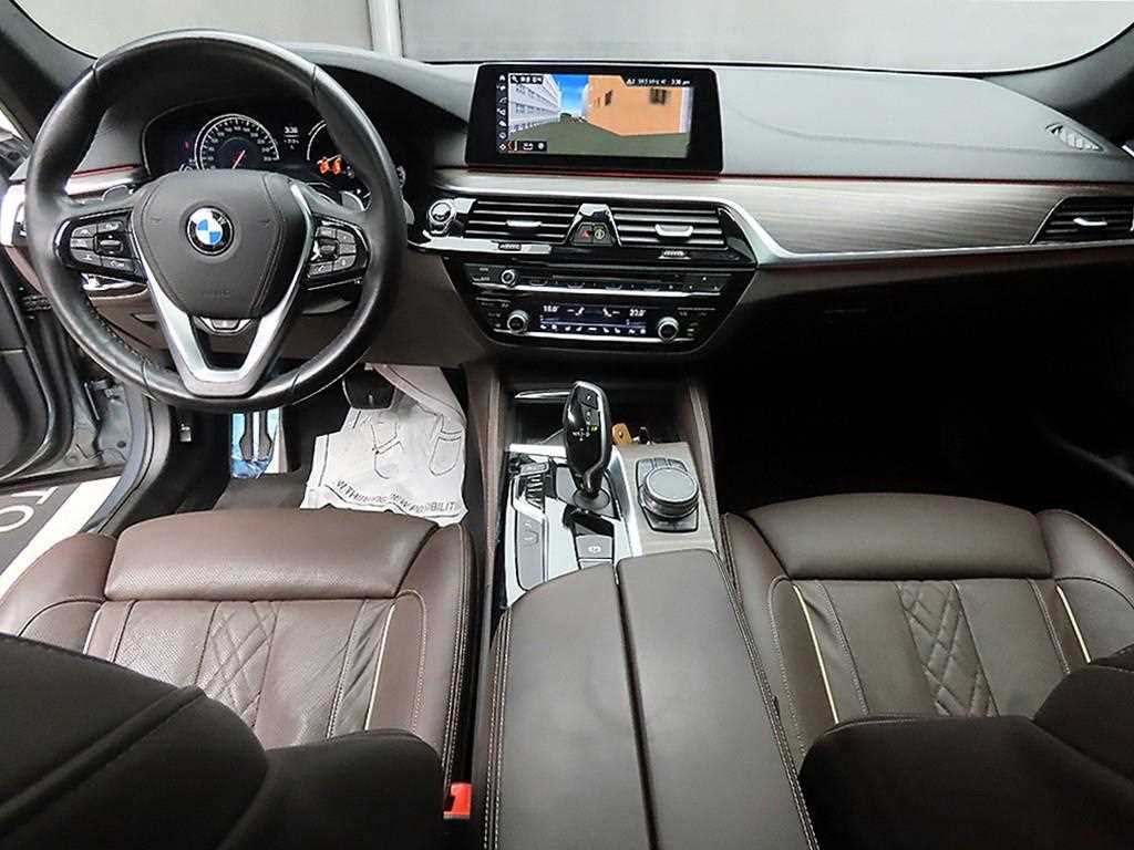 BMW 5 Series - Vista 7