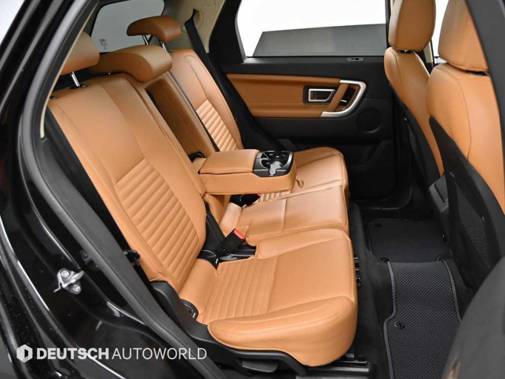 Land Rover Discovery Sports - Vista 12