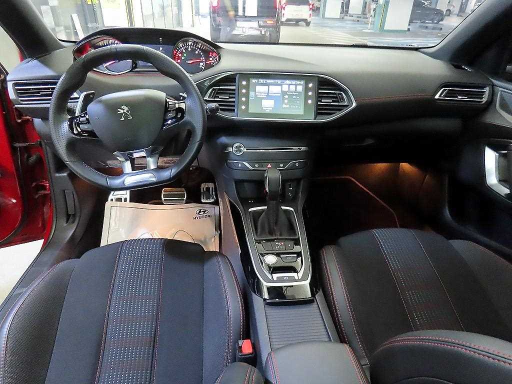 Peugeot 308 - Vista 10
